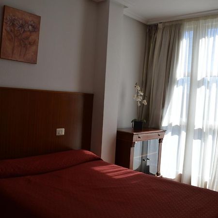 Hotel Os Caracoles Pereiro de Aguiar Luaran gambar