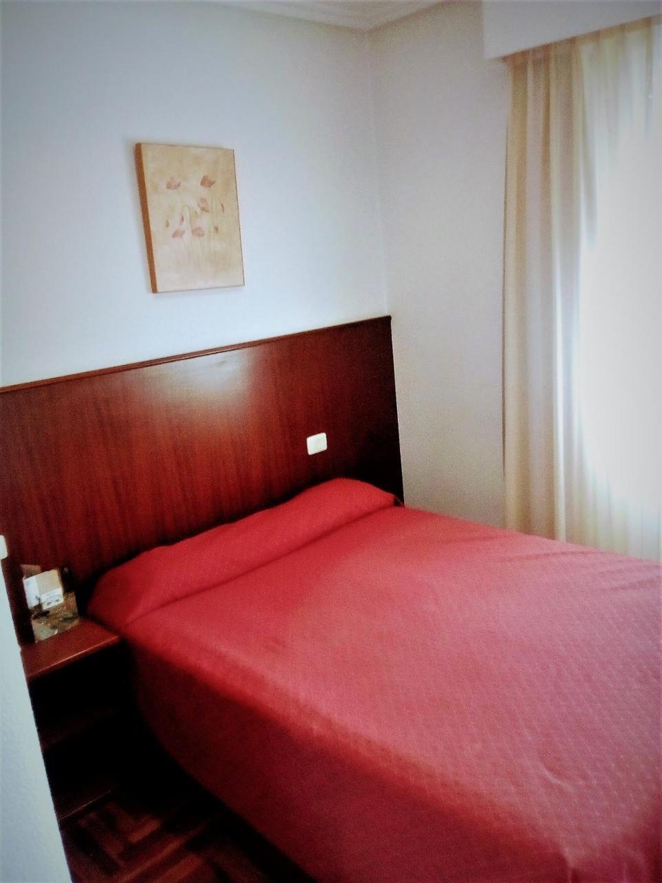 Hotel Os Caracoles Pereiro de Aguiar Luaran gambar